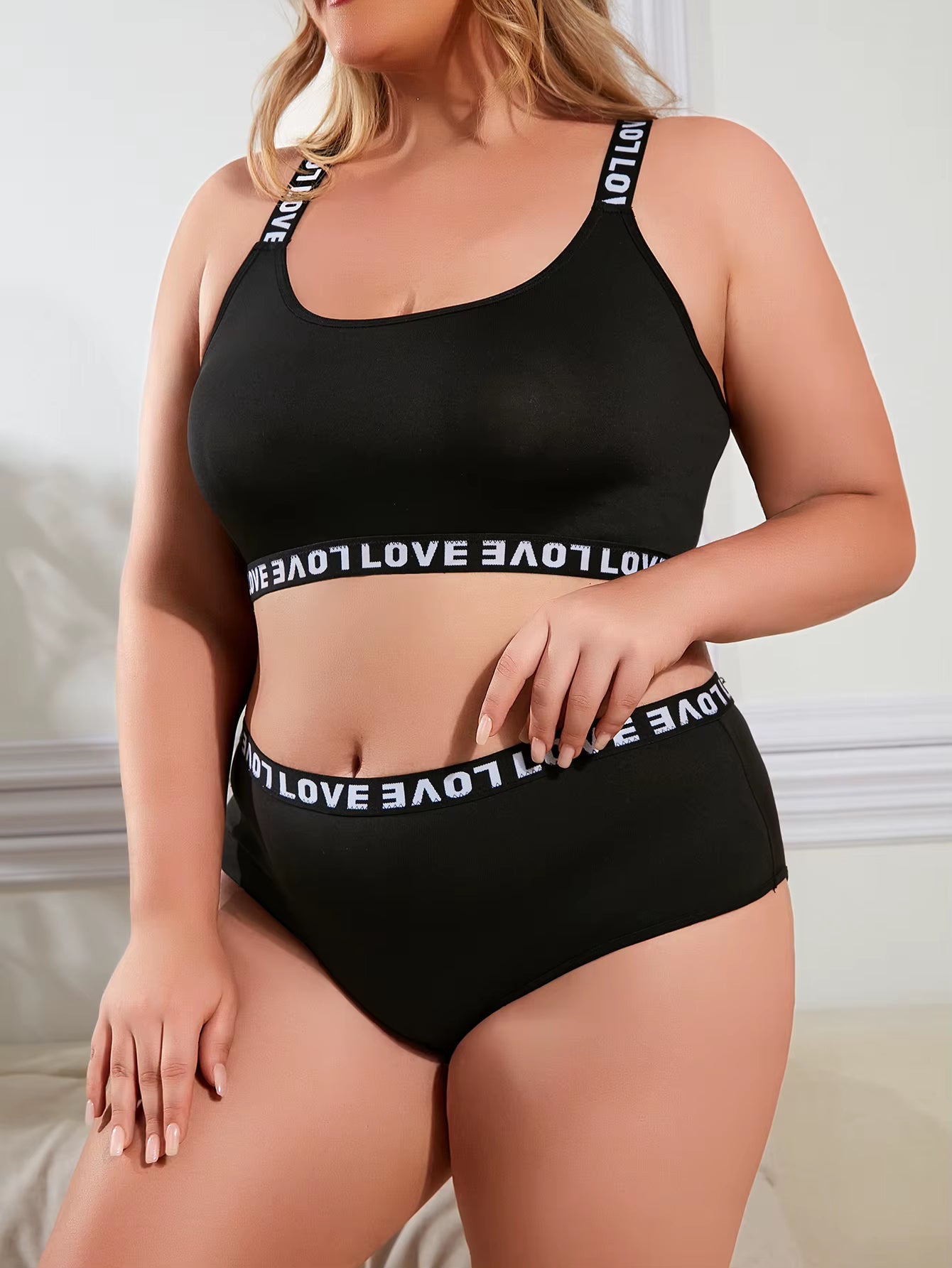 Fashion Sports Lingerie Set Women'S plus Size Bra Sexy Letter Tape Criss Cross Back Two Piece Set Comfortable Underwear Suit